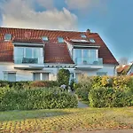 Haus Am Seehof Seemoewe 4 アパート *