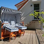 Haus Am Seehof Seemoewe 4 *