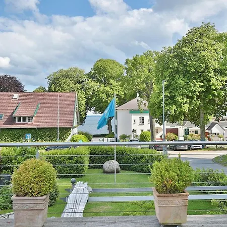 Haus Am Seehof Seemoewe 4 * Зирксдорф