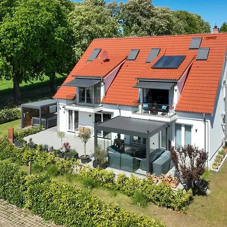 Haus Am Seehof Seemoewe 4 *