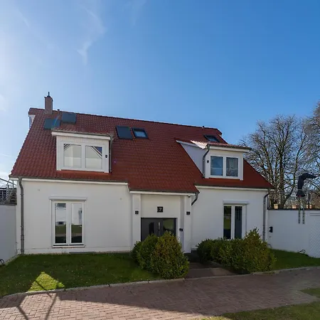 Haus Am Seehof Seemoewe 4 Апартаменты Зирксдорф